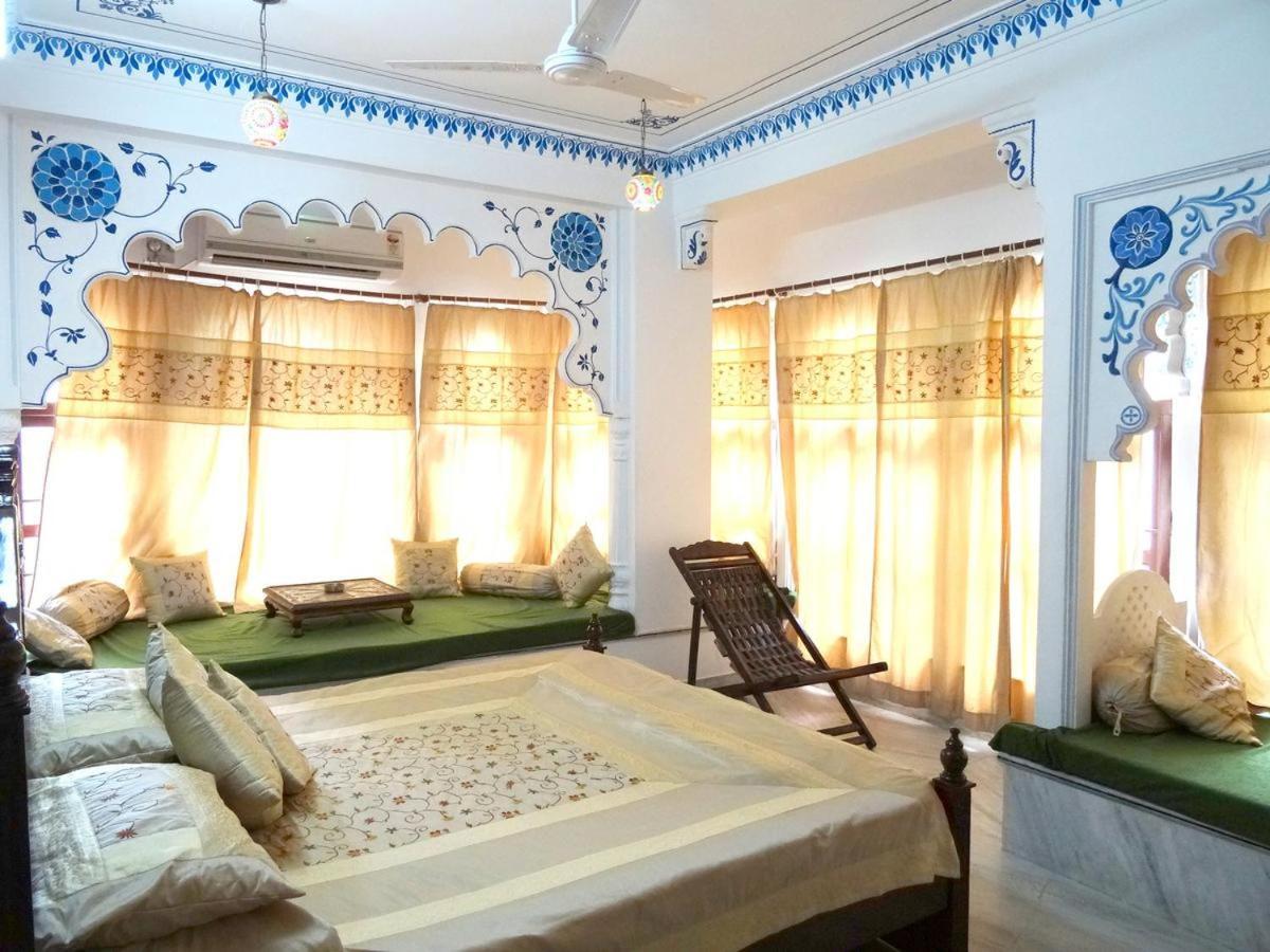 Hotel Pichola Haveli ウダイプル エクステリア 写真