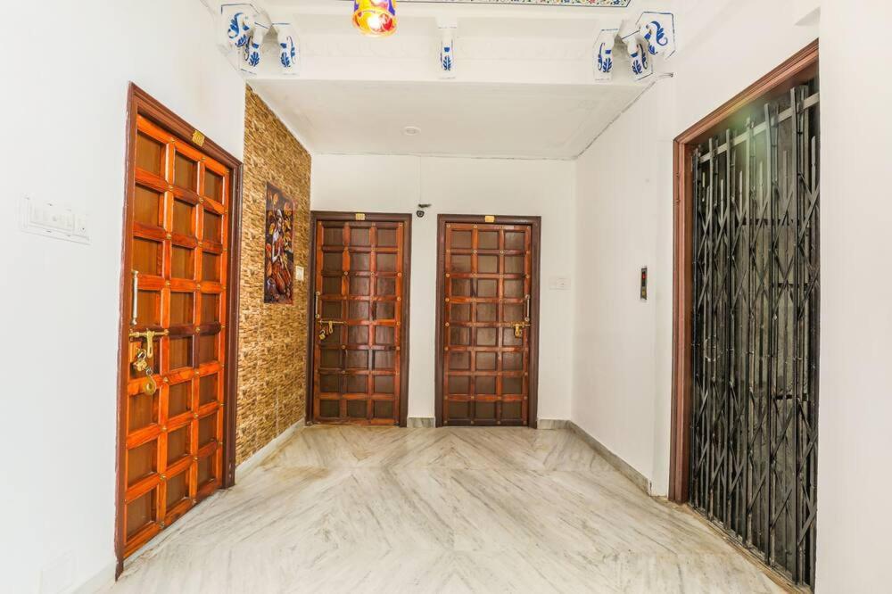 Hotel Pichola Haveli ウダイプル エクステリア 写真