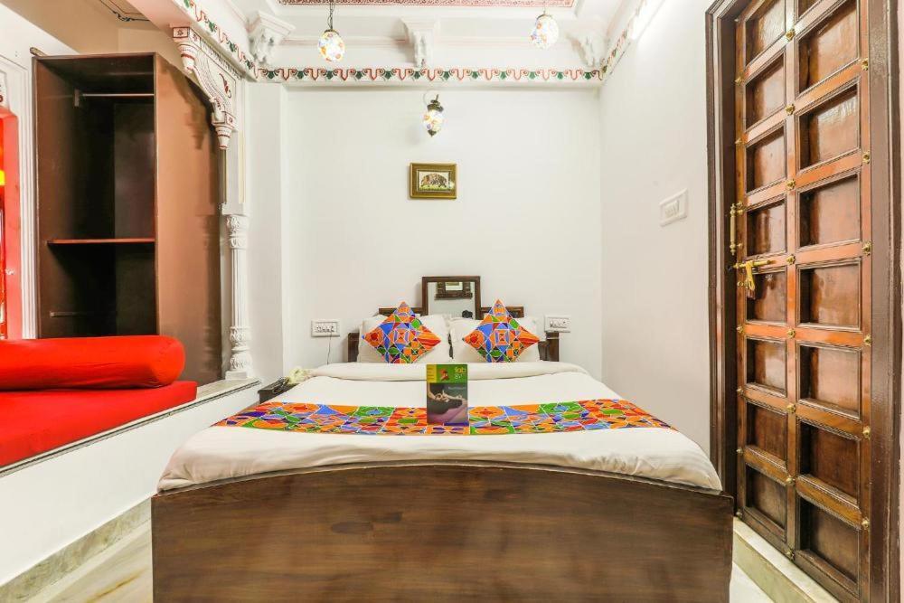 Hotel Pichola Haveli ウダイプル エクステリア 写真